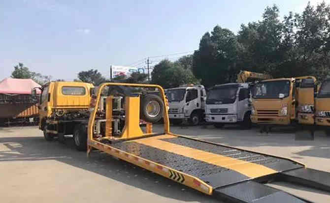 云城区汽车中途维修案例